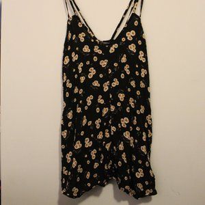 Brandy Melville Daisy Spaghetti Strap Dress